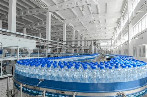 water bottle manufacturing costs